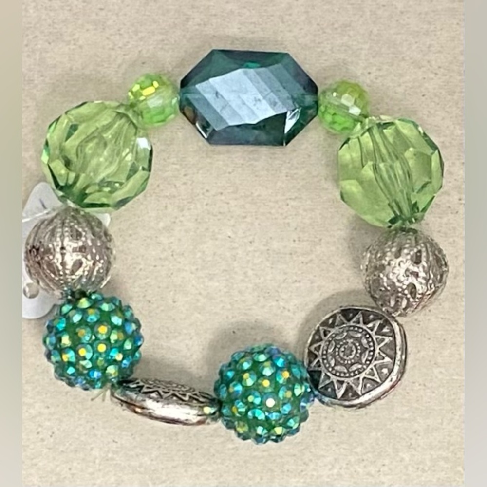 NEW Disco bead bracelet (Jesse James beads)